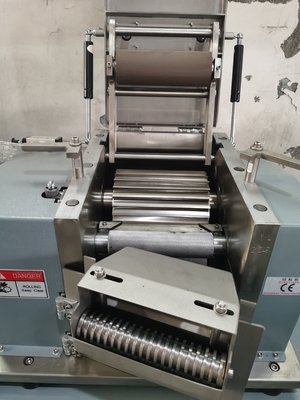 7Máquina de pelletização de plástico de.5kW Pelletizador de filamentos de pórtico para produção de grânulos de PPR