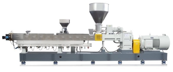 250-360 kg/h Capacidade de extrusão de parafusos duplos de rotação conjunta para processamento de plástico EVA